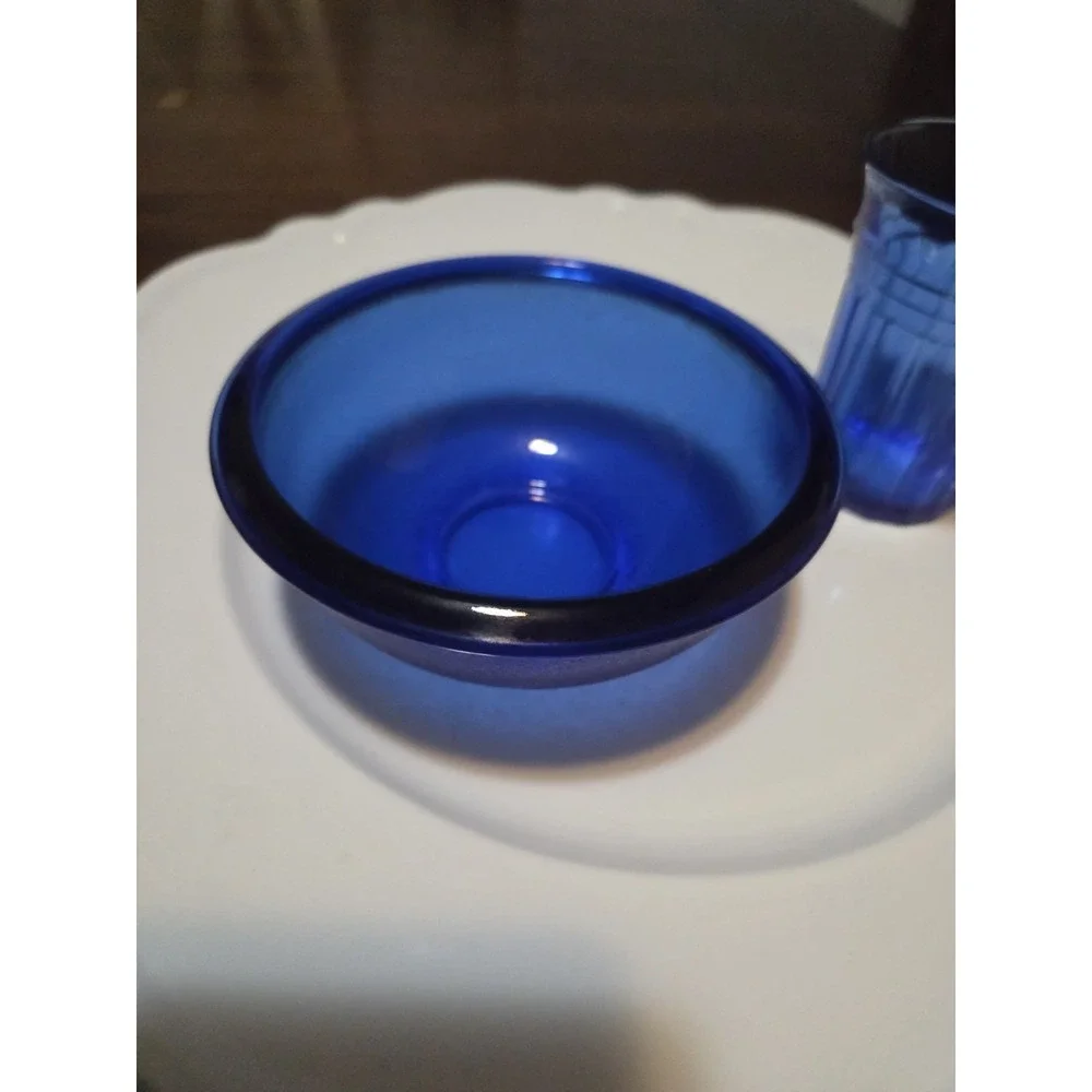 vintage Arcoroc France deep cobalt blue glass bowl  And Hazel Atlas Tumbler